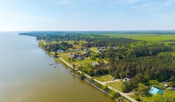 126 Narrow Shore Rd, Aydlett, NC 27916