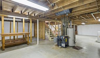 51 Tryon Ct, Albany, NY 12203