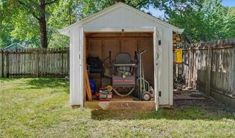 321 Dearborn St, Baldwin City, KS 66006