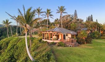 180 Door Of Faith Rd, Haiku, HI 96708