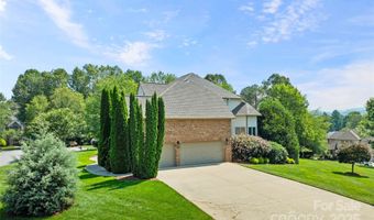 71 Portobello Rd, Arden, NC 28704