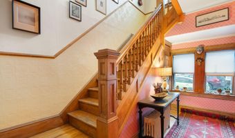 39 Williston St, Brattleboro, VT 05301