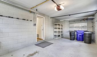 6403 TONE Dr, Bethesda, MD 20817