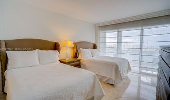 7000 ISLAND BL 2806, Aventura, FL 33160