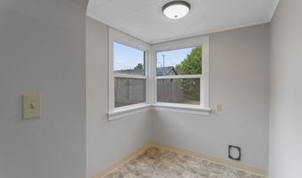 712 MADISON St, Oregon City, OR 97045