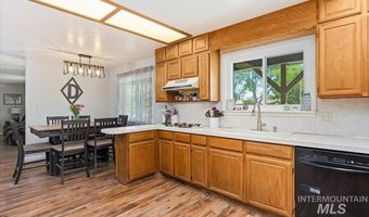 209 Fruitland Ave N, Buhl, ID 83316