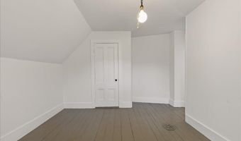 18 Cobb Rd, Belfast, ME 04915