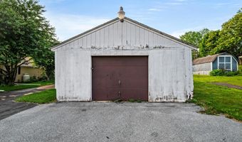 8255 MERTZTOWN Rd, Alburtis, PA 18011