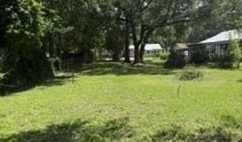 311 Ballentine St, Bay St. Louis, MS 39520