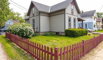 912 N RICHMOND St, Appleton, WI 54911