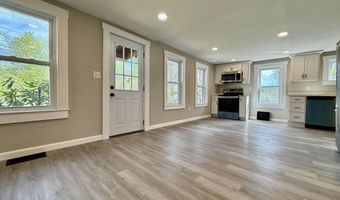 516 Hall St, Bow, NH 03304