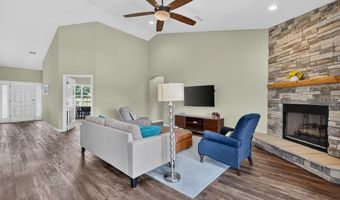2556 NE 120TH St, Anthony, FL 32617