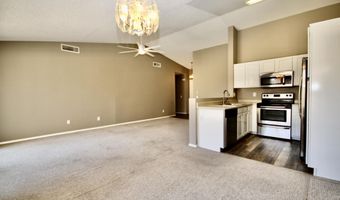 1702 E PALM BEACH Dr, Chandler, AZ 85249