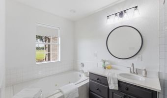 210 County Road 2696, Alvord, TX 76225