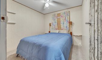 156 Linden Dr, Arnolds Park, IA 51360