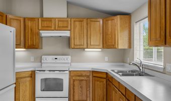 2583 NE Wintergreen Dr, Bend, OR 97701