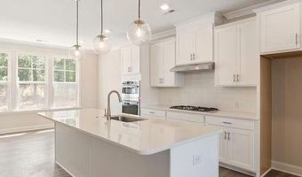 4028 Hidden Oaks Dr, Charlotte, NC 28205