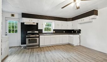 605 W Main, Anamosa, IA 52205