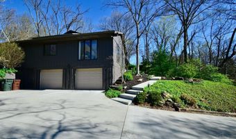 315 Whitthorne Dr, Wyoming, OH 45215