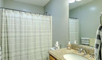 187 Washington Rd, Barrington, RI 02806