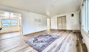 2317 N BAY St, Appleton, WI 54911