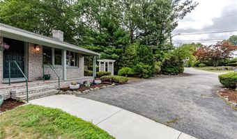 1 Polly Dr, North Providence, RI 02911