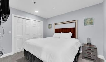 797 E Market St 209, Akron, OH 44305