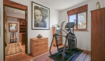 34 Rincon Canada, Abiquiu, NM 87510