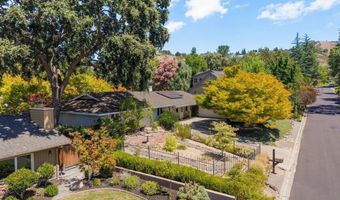 15 Saint Andrews Pl, Alamo, CA 94507