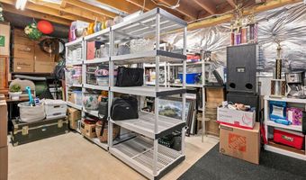 3801 WASHINGTON WOODS Dr, Alexandria, VA 22309