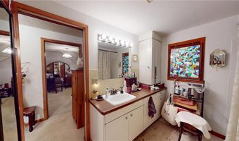 819 4th Ave NE, Austin, MN 55912