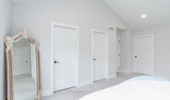 23 Loon Ln, Ann Arbor, MI 48103