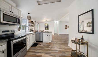 316 S 9th St, Benton City, WA 99320