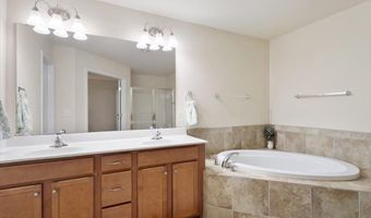 120 Ransomwood Dr, Apex, NC 27539