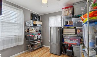 110 Crane St, Alma, MI 48801