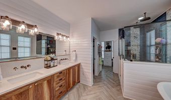 2109 W Mosley Loop, Alpine, TX 79830