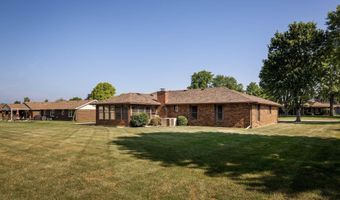 2695 Willowick Way, Anderson, IN 46012