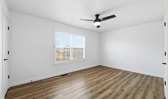 2304 SE Jayel Ter 2, Bentonville, AR 72712