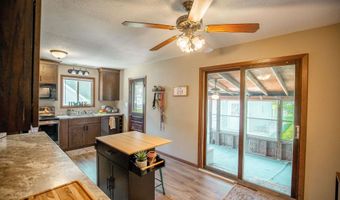 1426 E Lucas St, Algona, IA 50511