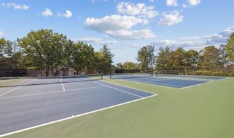 25 SPRUCE Ct, Bedminster, NJ 07921
