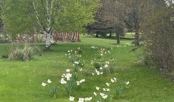 E7009 Jackson Rd, Algoma, WI 54201
