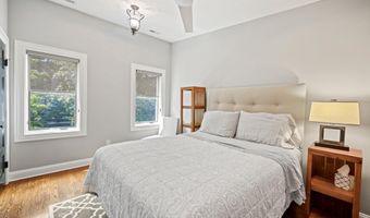 407 INDEPENDENCE Ave SE, Washington, DC 20003