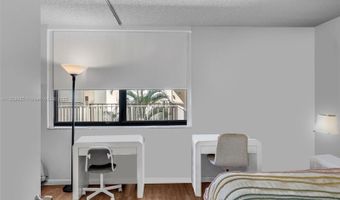 20401 NE 30th Ave 310-8, Aventura, FL 33180