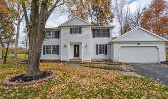 30 Redbud Ct, Amherst, NY 14051