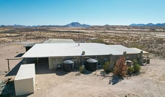 400 N Smiling Dog Trl, Terlingua, TX 79830