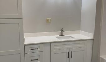1002 Robins Ln, Blue Springs, MS 38826