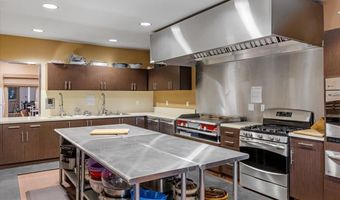 7318 San Luis St, Carlsbad, CA 92011