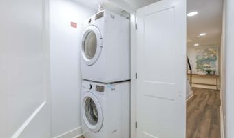424 TAYLOR St NW 1, Washington, DC 20011