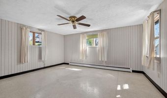 8275 MERTZTOWN Rd, Alburtis, PA 18011