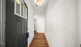 34 Auburn Woods Dr, Auburn, GA 30011